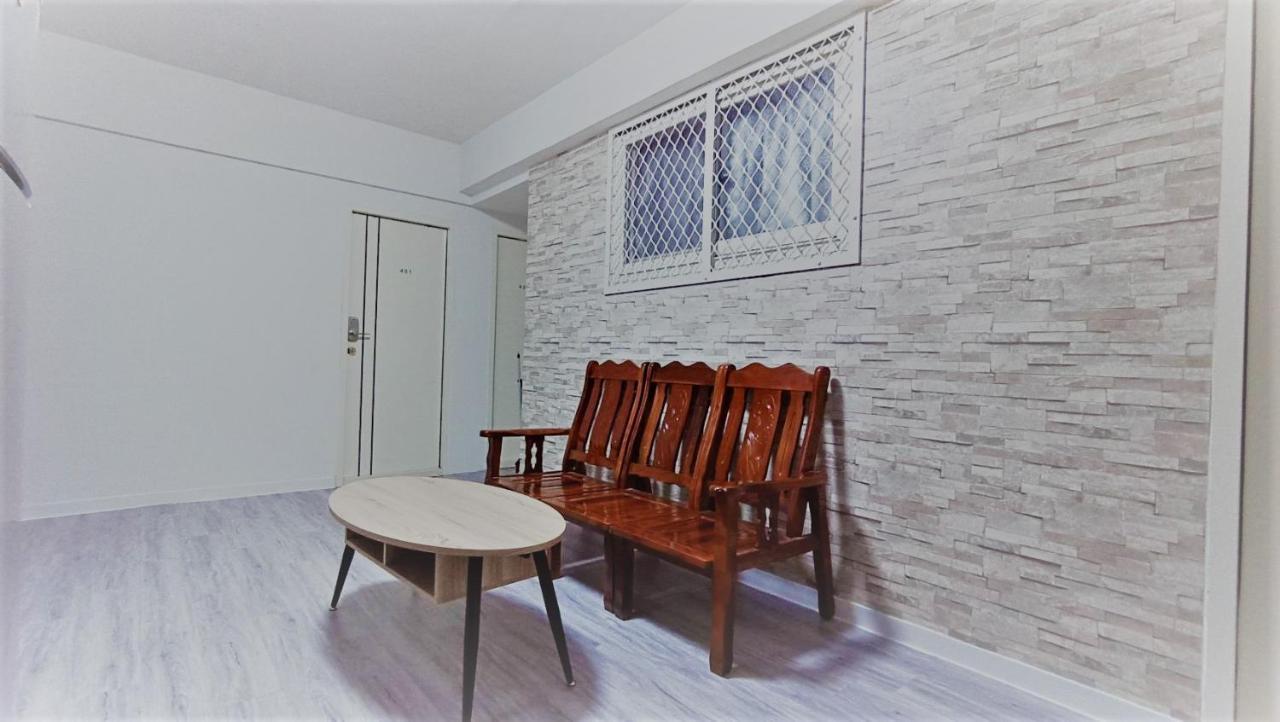 Fengchia Bichon B&B Taichung Exteriör bild