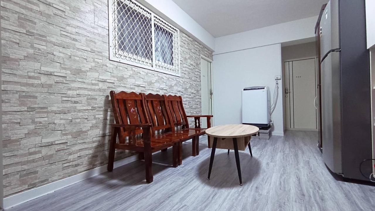 Fengchia Bichon B&B Taichung Exteriör bild